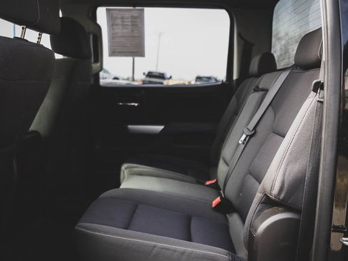 Used 2018 Chevrolet Silverado 2500 LT w/ Midnight Edition image 24