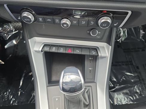 Used 2025 Audi Q3 2.0T Premium AWD/4WD image 27