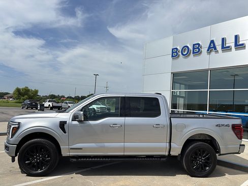 Used 2025 Ford F150 Lariat w/ Equipment Group 501A Mid AWD/4WD image 2