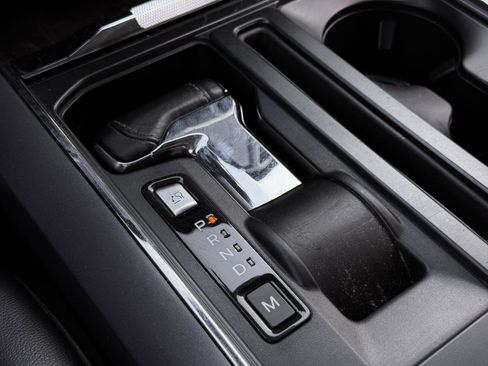 Used 2021 Ford F150 Lariat image 59