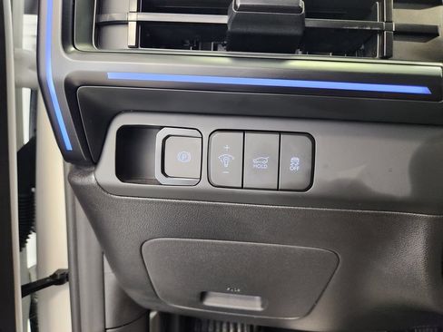 Used 2024 Hyundai Santa Fe Calligraphy FWD image 21