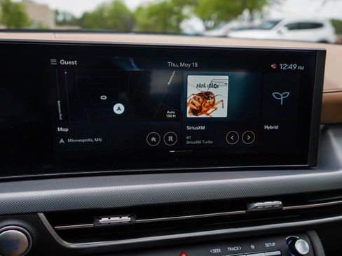 New 2025 Hyundai Sonata Limited image 22