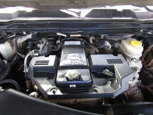 Used 2024 RAM 2500 Big Horn image 21