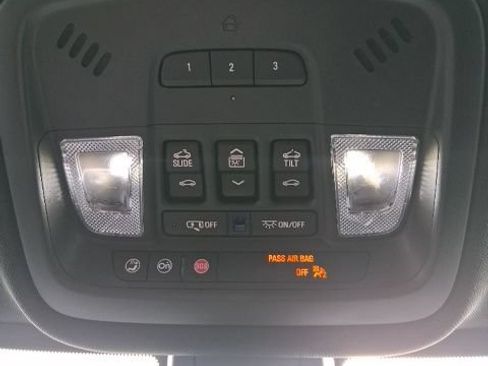 Used 2023 Chevrolet Traverse RS w/ LPO, Floor Liner Package AWD/4WD image 37