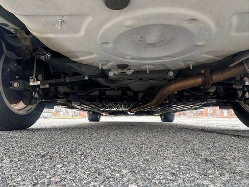 Used 2010 Toyota Camry XLE image 34