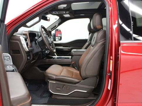 Used 2024 Ford F350 King Ranch w/ Chrome Package image 15