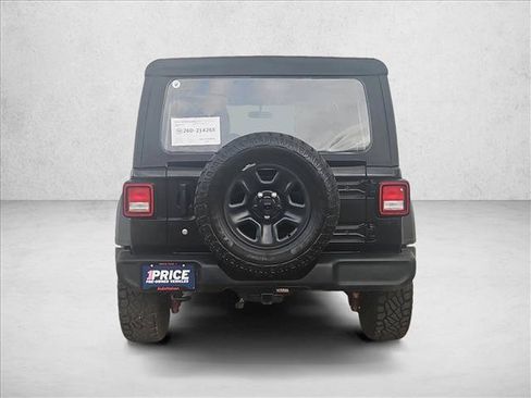 Used 2022 Jeep Wrangler Unlimited Sport AWD/4WD image 7