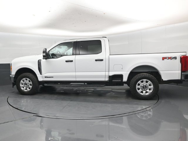 Used 2023 Ford F250 XLT w/ FX4 Off-Road Package AWD/4WD image 39
