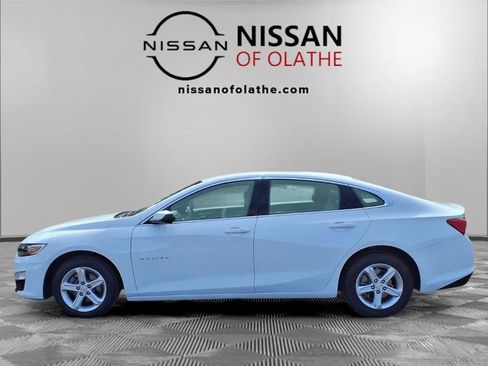 Used 2024 Chevrolet Malibu LT FWD image 20