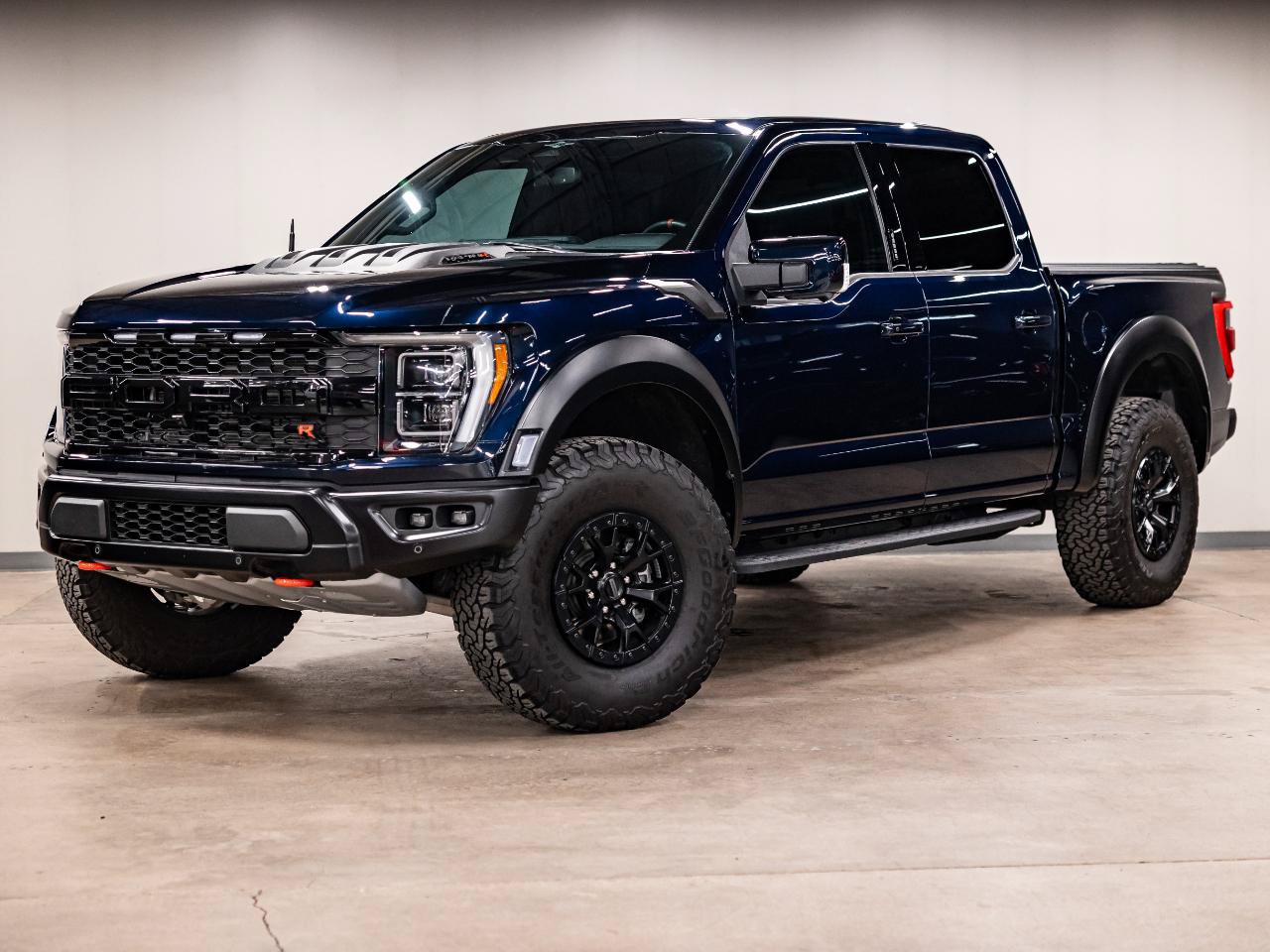 Used 2023 Ford F150 Raptor w/ Equipment Group 802A Raptor R AWD/4WD image 19