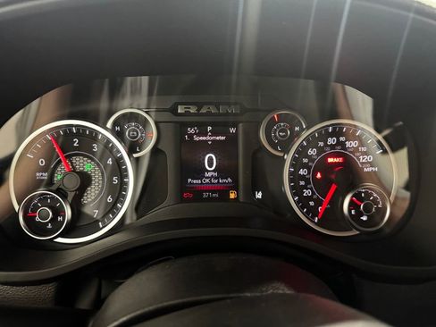 New 2026 RAM 1500 4x4 Crew Cab image 7