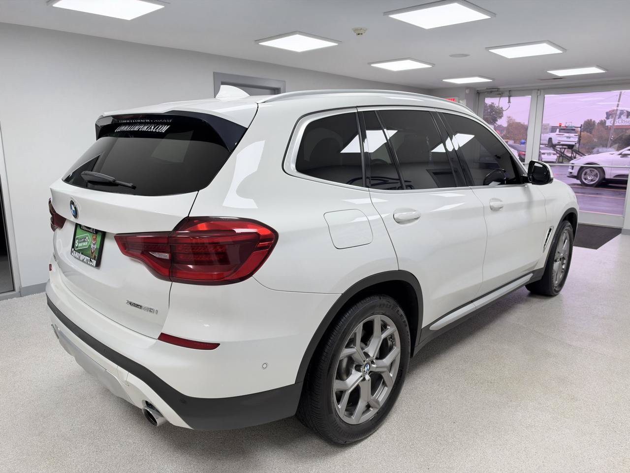 Used 2020 BMW X3 xDrive30i w/ Convenience Package AWD/4WD image 3