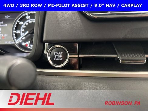 Used 2024 Mitsubishi Outlander SE image 29