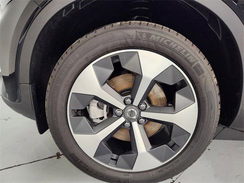 New 2025 Volvo XC40 B5 Core w/ Protection Package Premier image 8