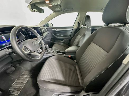 Used 2025 Volkswagen Jetta S FWD image 13