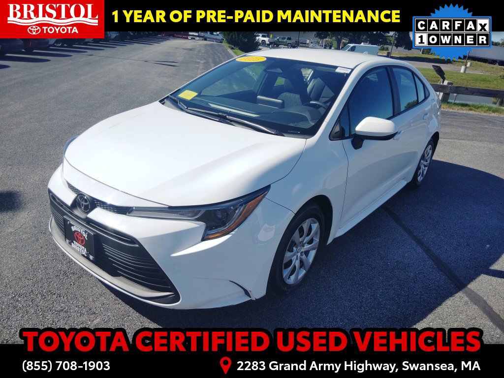 Certified 2025 Toyota Corolla LE FWD image 4