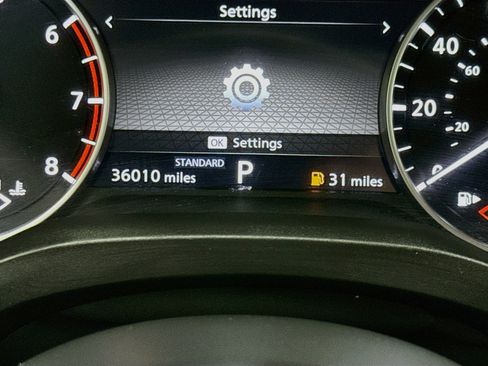 Used 2023 Nissan Rogue SL FWD image 19