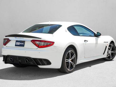 Used 2014 Maserati GranTurismo Coupe RWD image 3