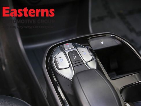 Used 2020 Hyundai Ioniq Limited image 13