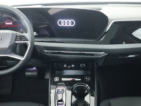 Used 2025 Audi A5 2.0T Premium Plus w/ Premium Plus image 15