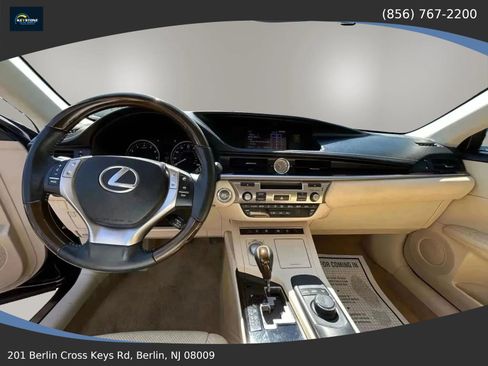 Used 2014 Lexus ES 350 w/ Luxury Package image 28