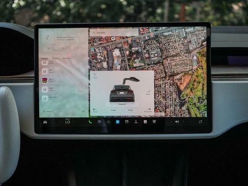 Used 2022 Tesla Model X AWD/4WD image 14
