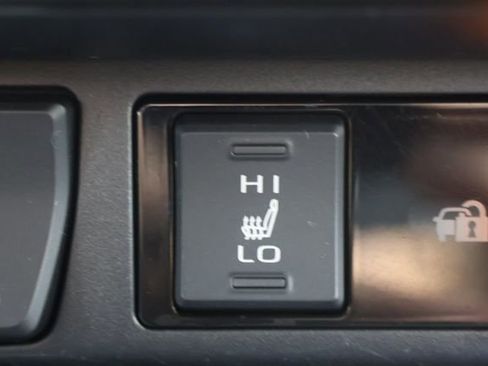 Used 2024 Toyota RAV4 XLE w/ Convenience Package AWD/4WD image 16
