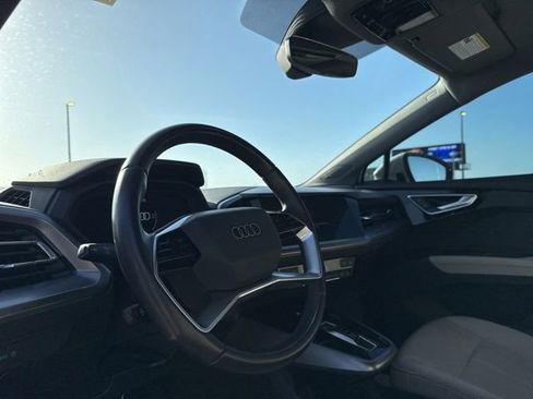 Used 2023 Audi Q4 e-tron Premium Plus image 13