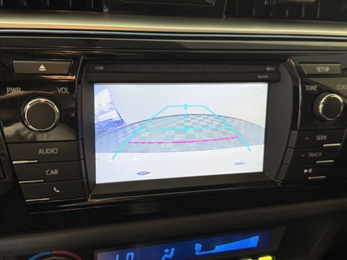 Used 2014 Toyota Corolla S image 19