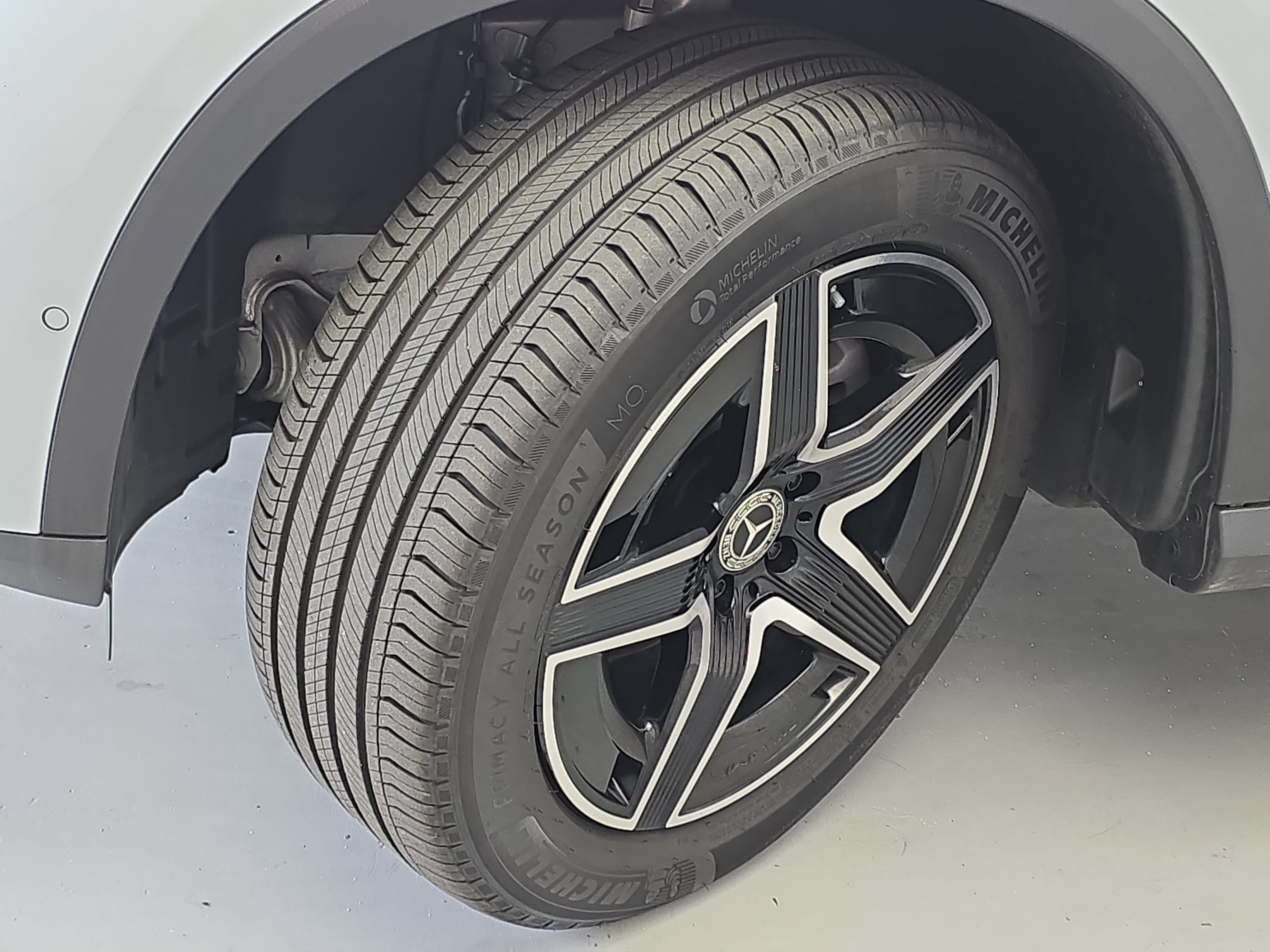 Certified 2026 Mercedes-Benz GLC 300 image 33