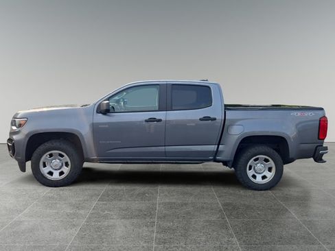 Used 2022 Chevrolet Colorado W/T w/ WT Convenience Package AWD/4WD image 2