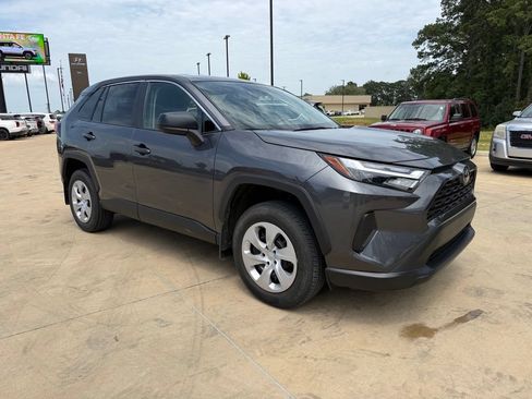 Used 2025 Toyota RAV4 LE FWD image 4