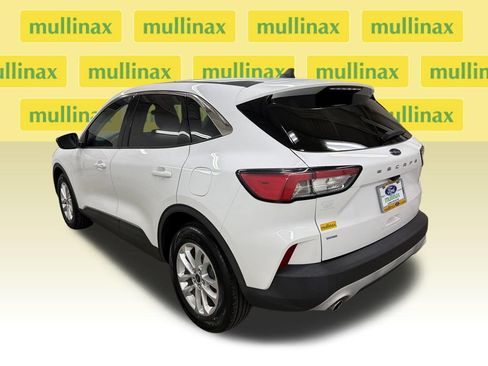 Certified 2022 Ford Escape SE w/ Convenience Package FWD image 10