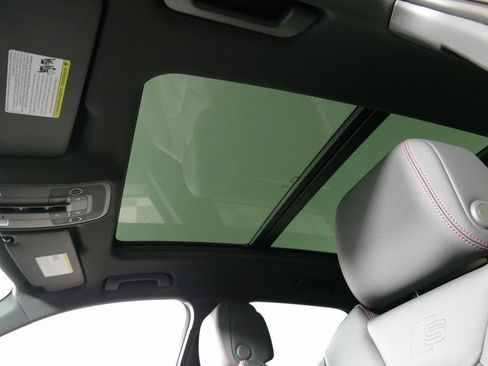 New 2025 Audi Q3 2.0T Premium Plus image 24