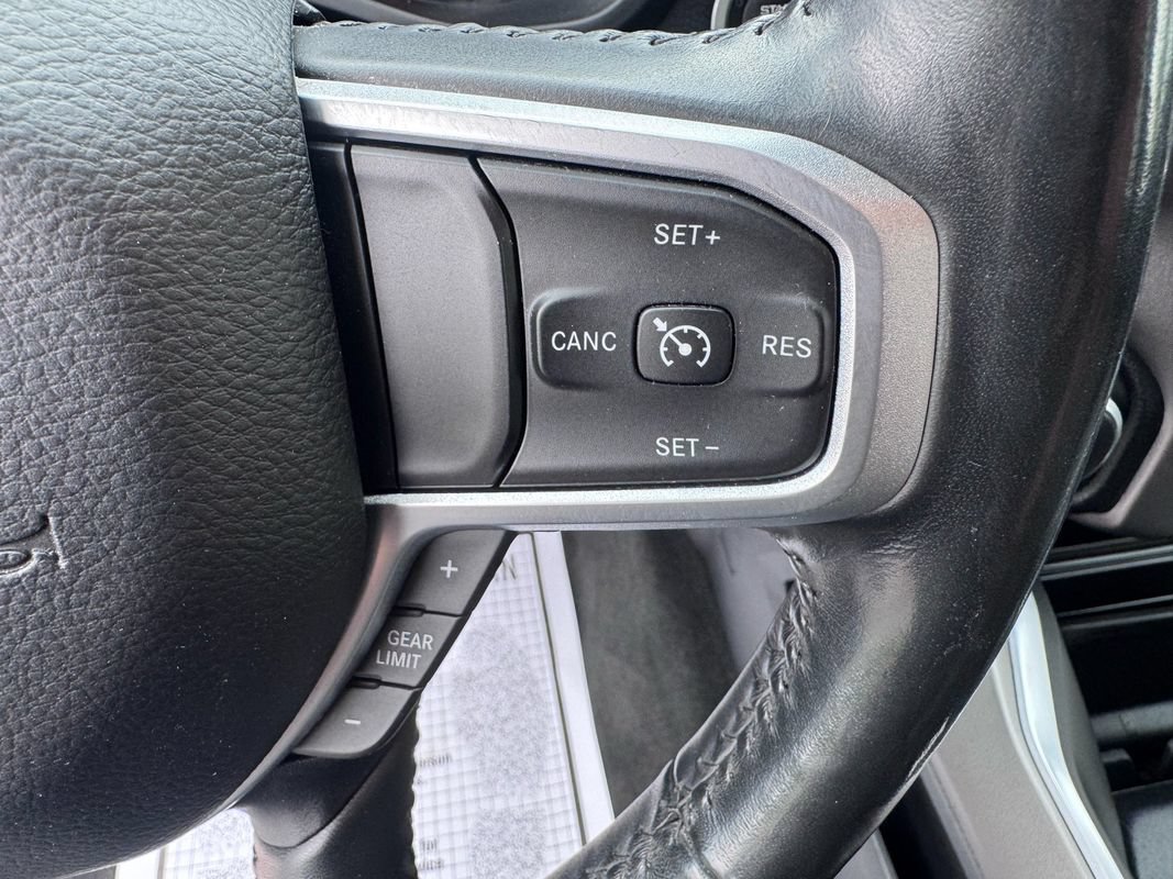 Used 2020 RAM 1500 Big Horn AWD/4WD image 17