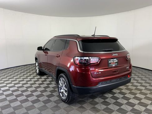 Used 2022 Jeep Compass Latitude image 7