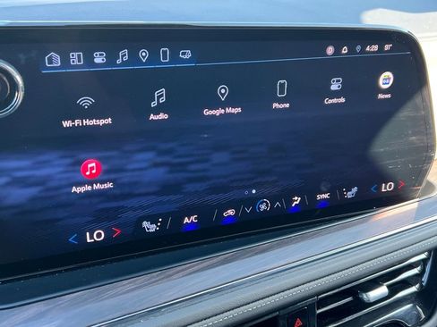 Used 2025 Chevrolet Tahoe LT image 30