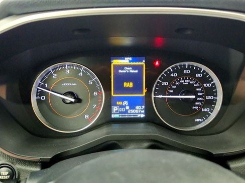 Used 2023 Subaru Crosstrek 2.5i Limited AWD/4WD image 15
