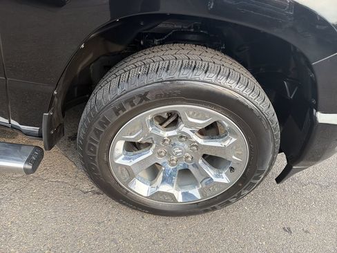 Used 2022 RAM 1500 Big Horn AWD/4WD image 33