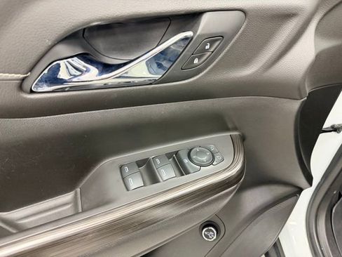 Certified 2019 GMC Acadia SLT image 21