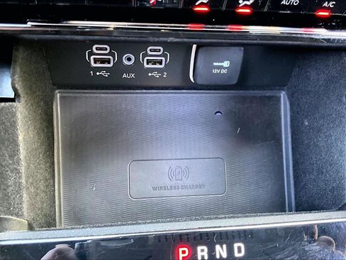 Certified 2022 Jeep Grand Cherokee Altitude AWD/4WD image 32