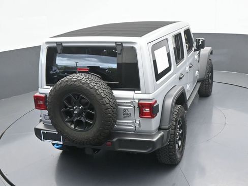 Used 2024 Jeep Wrangler Unlimited image 56