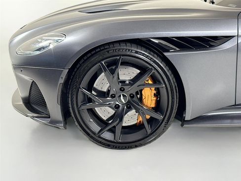 Used 2019 Aston Martin DBS Superleggera RWD image 37