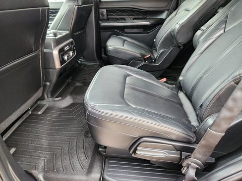 Used 2020 Ford Expedition Platinum RWD image 21