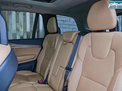 Used 2016 Volvo XC90 T6 Inscription w/ Vision Package AWD/4WD image 27