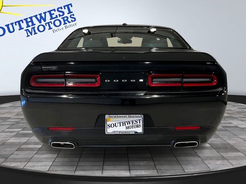 Used 2023 Dodge Challenger GT image 5