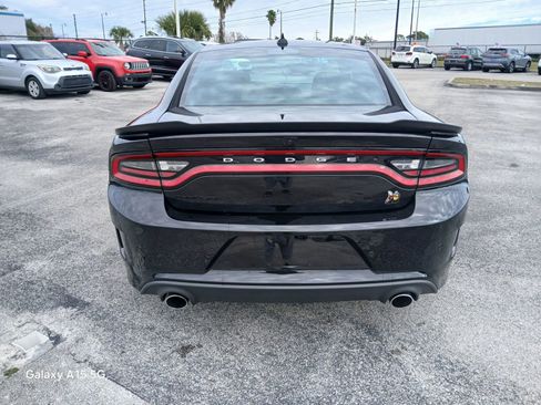 Used 2022 Dodge Charger Scat Pack image 5