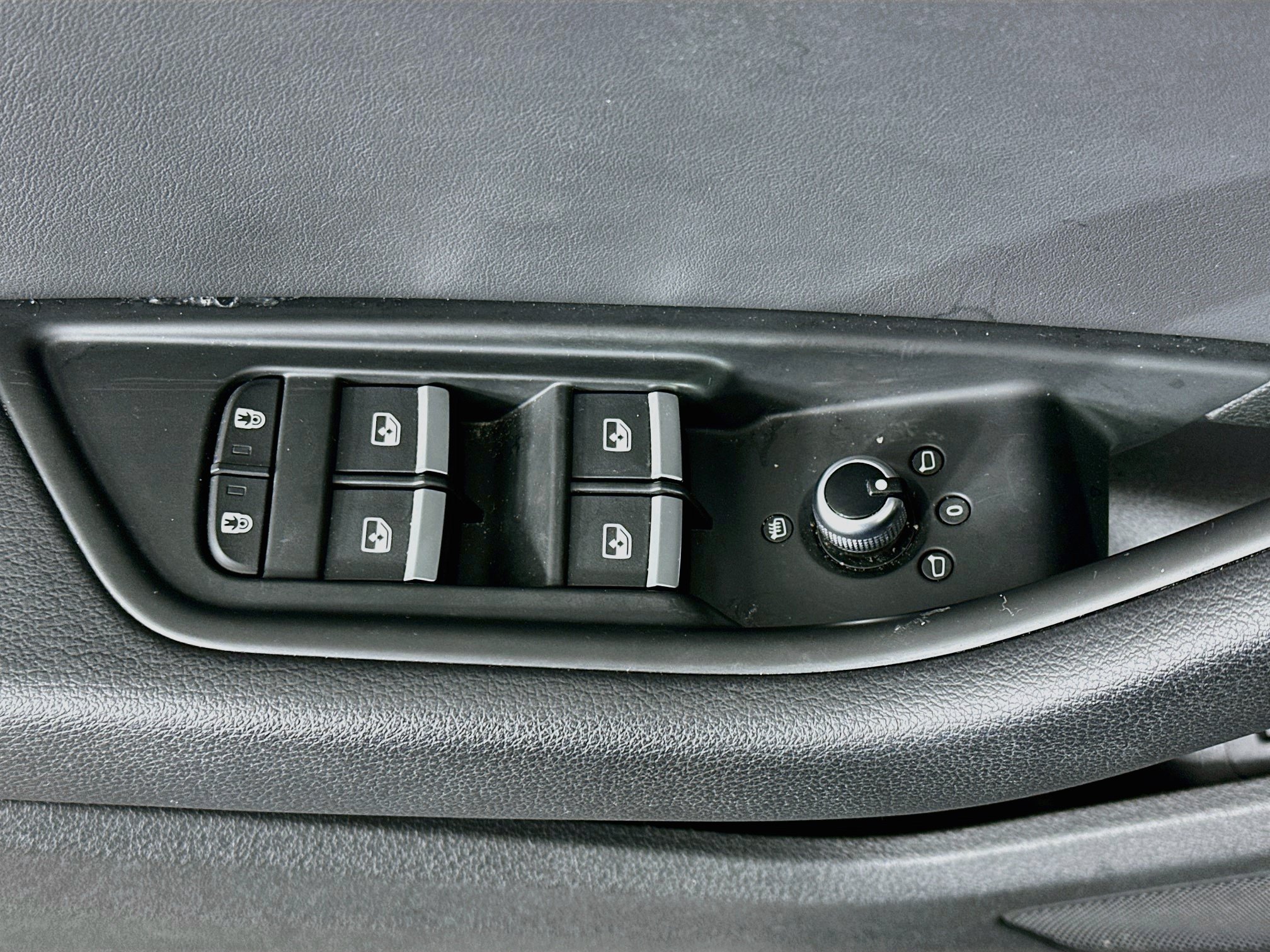 Used 2025 Audi A5 2.0T Premium AWD/4WD image 15