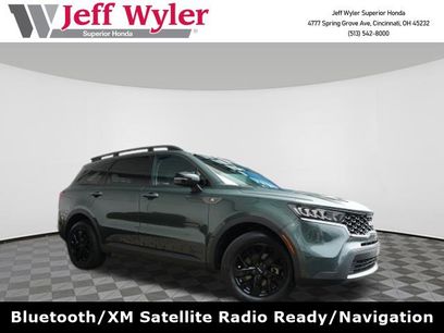 Used 2023 Kia Sorento S w/ Panoramic Sunroof Package