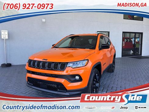 New 2026 Jeep Compass Latitude image 1